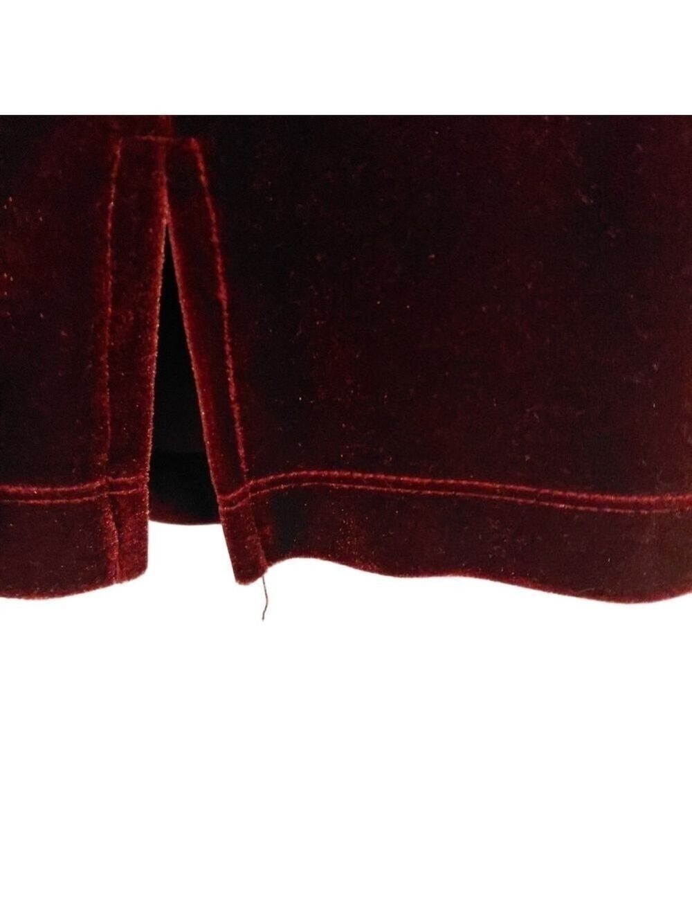 Susan Graver Style Burgundy Embroidered Jacket & Velvet Tank Set Size Medium - Picture 7 of 9